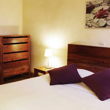 Victoria Garden Centre Apartmanhotel